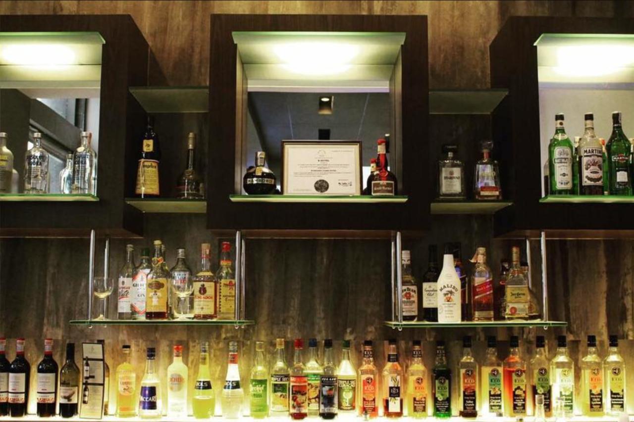 The B Hotel Alabang Muntinlupa City Kültér fotó