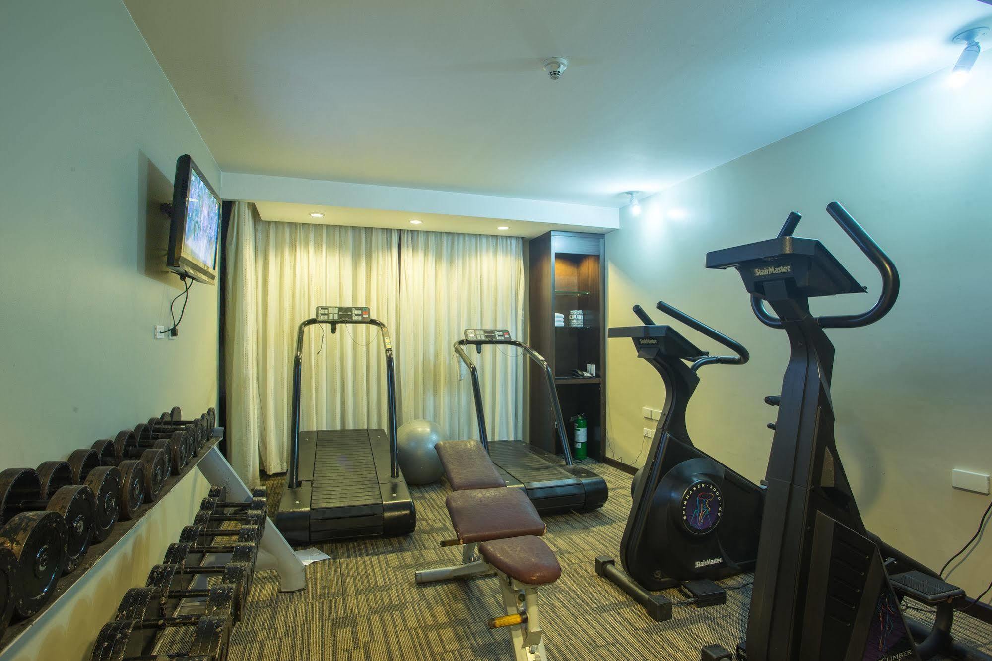 The B Hotel Alabang Muntinlupa City Kültér fotó