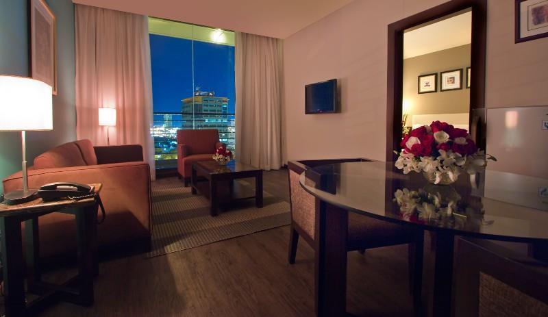 The B Hotel Alabang Muntinlupa City Kültér fotó